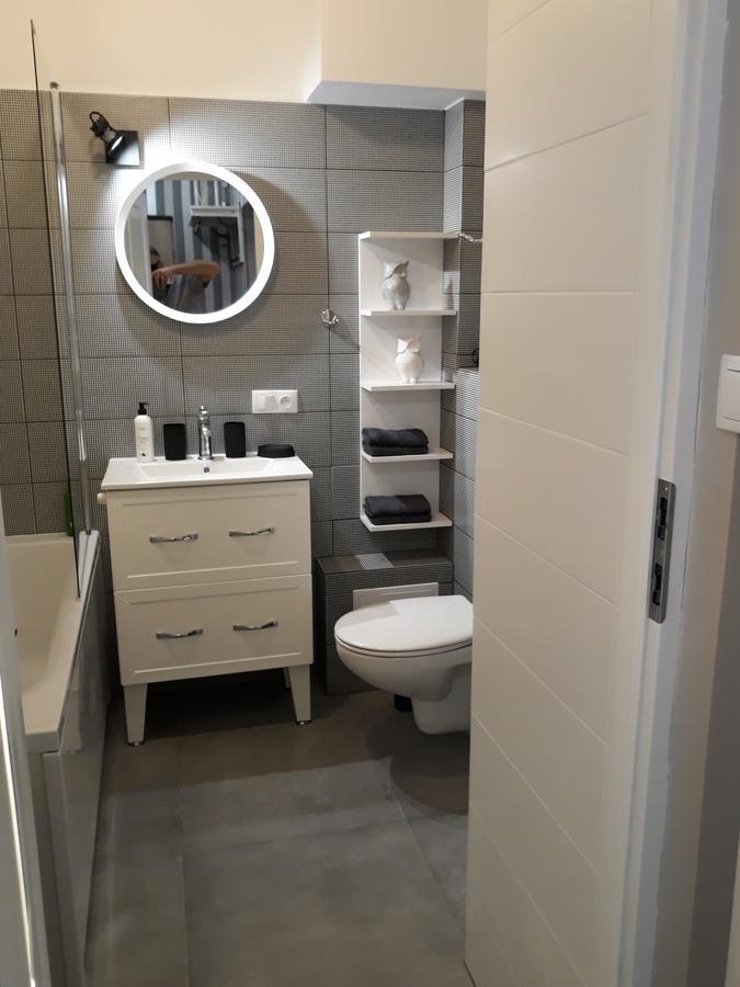 2 Bedroom City Center Apartment Katowice Exteriör bild